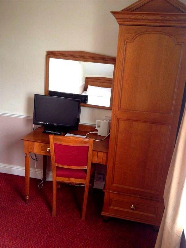 Grosvenor Hotel Регби Экстерьер фото